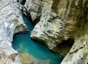 恩施大峡谷地心谷奇观：探寻地心深处的神秘世界