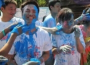 湘西“摸泥节”： 五彩泥巴里的狂欢，绘就文旅融合新画卷